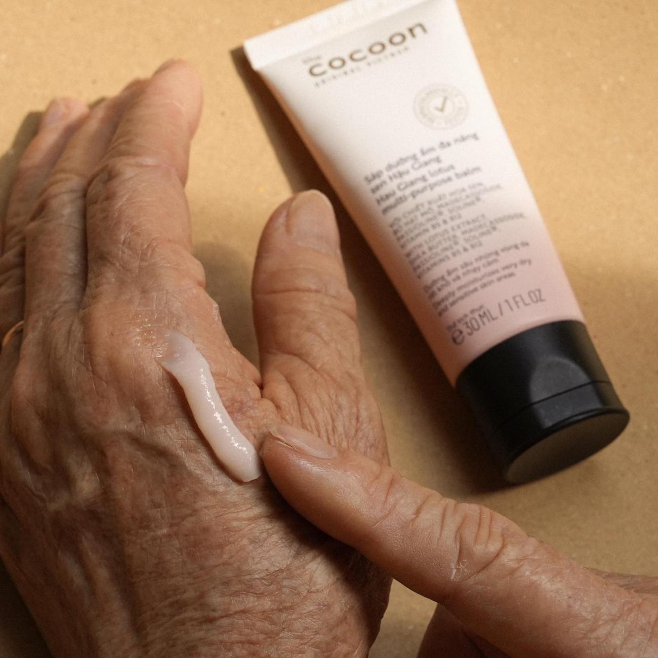 Sáp Dưỡng Ẩm Đa Năng Sen Hậu Giang